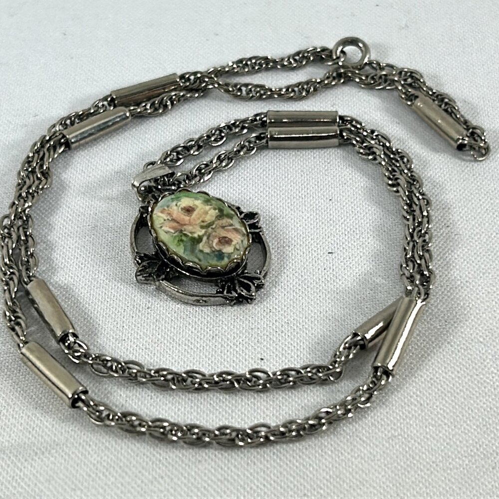 Vtg Yellow Rose Oval Pendant Cameo Style Necklace Silver Tone Ornate Cottagecore